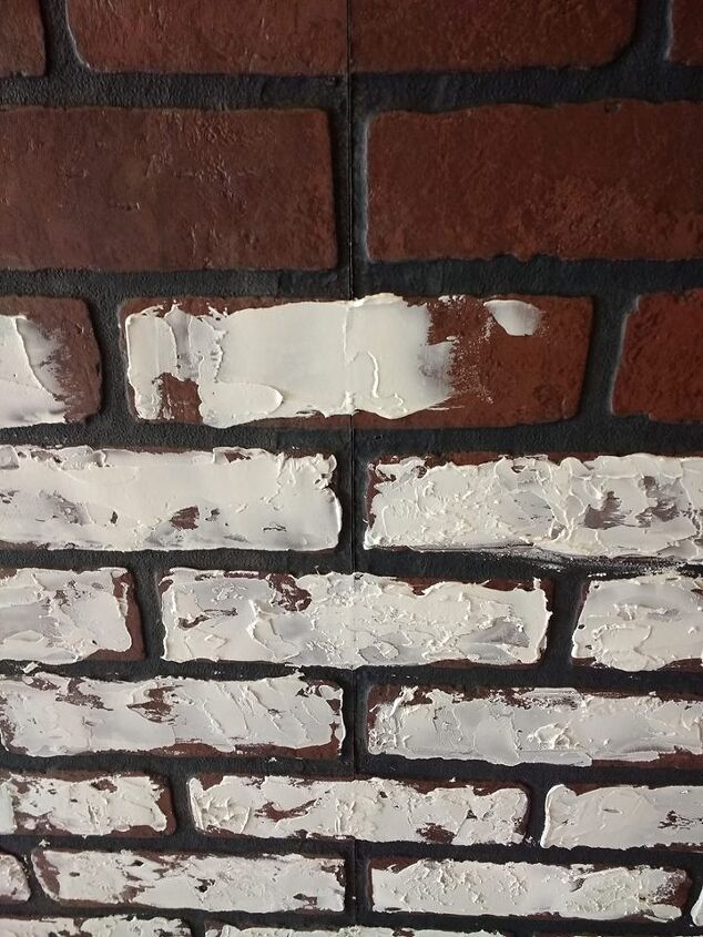 outra parede de tijolos falsos com rejunte de verdade