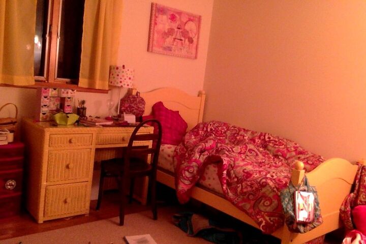 como devo decorar o quarto da minha filha de 14 anos para o natal, Sua cama e sua mesa alguma id ia